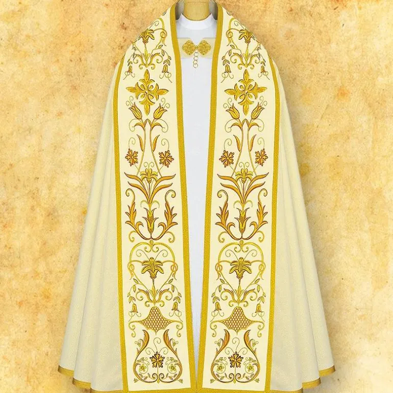 Articles Religieux JP chape liturgique écru avec belle broderie^ Chapes